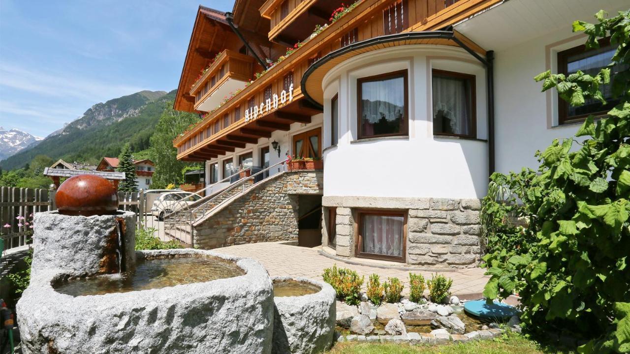 Pension Alpenhof B&B Colle Isarco Exterior photo