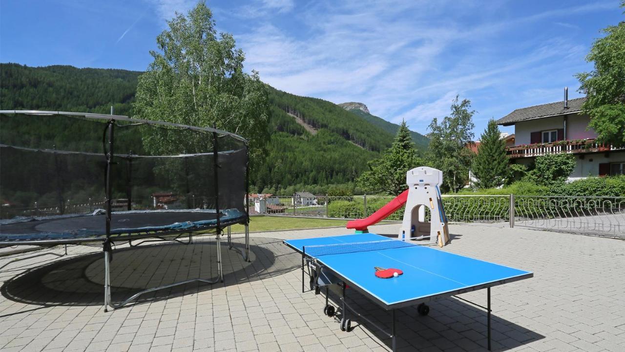 Pension Alpenhof B&B Colle Isarco Exterior photo